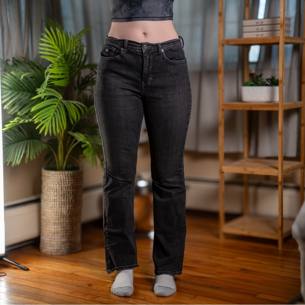 Max Studio Black Straight Leg Jeans